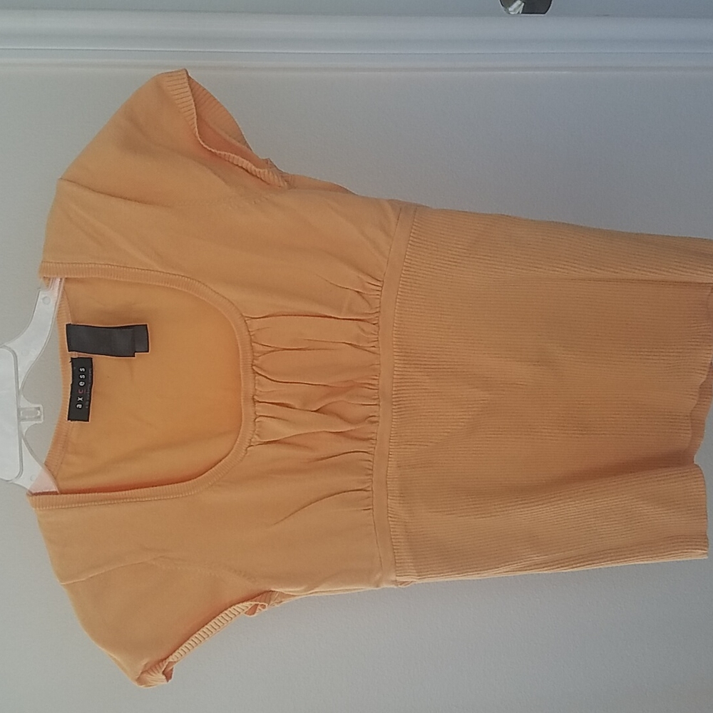 Top, light orange short sleeves sweater by Liz Claiborne, size L .